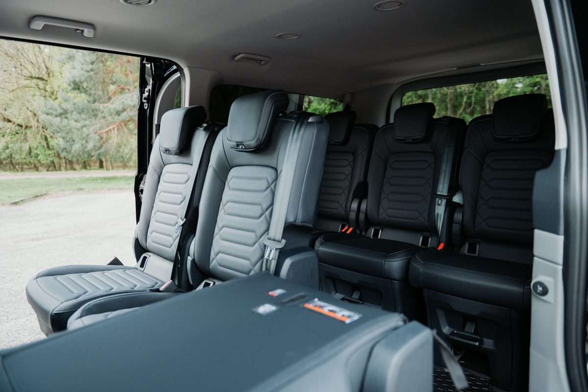 Ford Tourneo Custom - interiér sedadlá